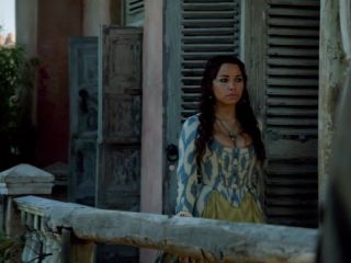 Jessica Parker Kennedy, Clara Paget – Black Sails s02e05 (2015) HD 1080p!!!-8