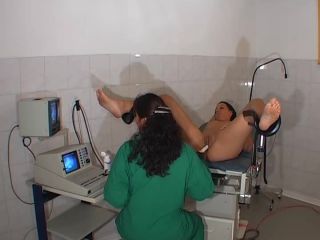 spekula comPerverted ultrasound exam-1