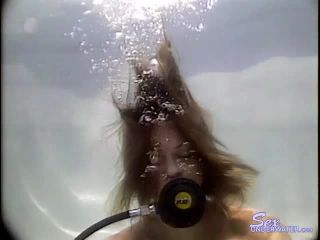 Sexunderwater.com- Chantel UW Scuba Model Training pt.2-6