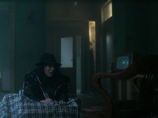 Olga Boladz - The Man with the Magic Box (2017) HD 1080p!!!-6