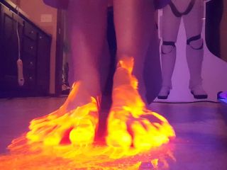 FrostyPrincess – Thanksgiving Glow Feet – Footworship – Foot Worship, Foot Licking | femdom | femdom porn best foot fetish sites-4