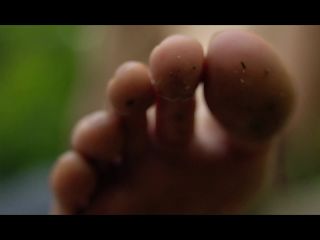 Pt 2FFeZine - Dirty Feet And Long Toes-1