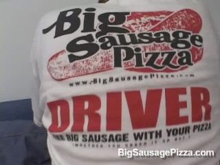 Big Pizza With Sausage - Video Elle Cee-3