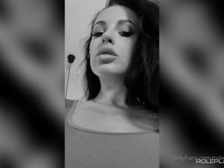 Onlyfans - Roleplay Goddess - roleplaygddessDont you love the view from down there - 16-06-2020-4