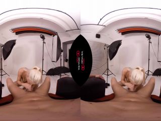 Online Tube Long shot - virtual reality-8