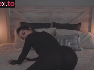 [GetFreeDays.com] Alessa Coulier In Scene Pocket Pussy Snack Goddess Alessa Adult Film January 2023-2