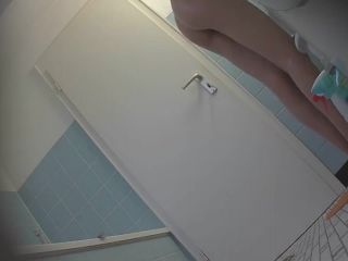 Spying on young hairy pussy in bathroom-3