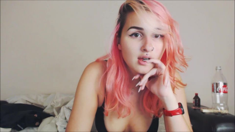 BEAUTIFUL GIRL HICCUPS 11 Webcam!