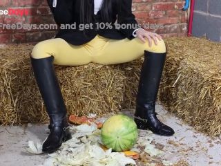 [GetFreeDays.com] Equestrian Louisa crushing fruit wearing boots Sex Video January 2023-8