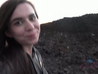 Ariel wants to see some lava flow, then make her pussy flow - [Hardcore porn]-6