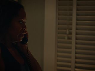 Regina King - Watchmen s01e01 (2019) HD 1080p!!!-8