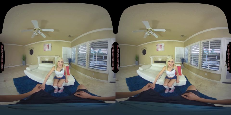 Kiara Cole Eats Cum From Her Cunt In VR