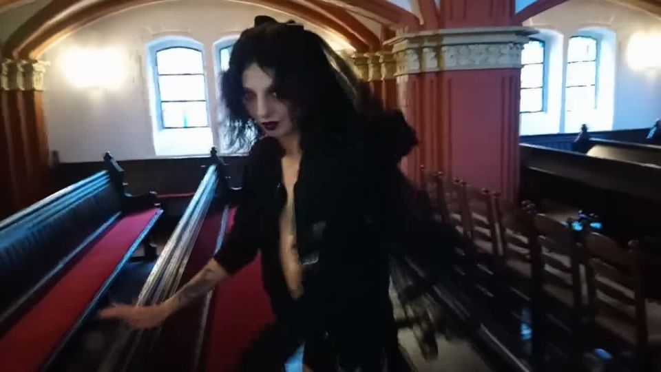 Gothic naughty slut self fisting in a church - Fisting