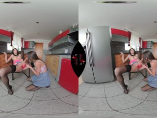 Isabella Della Vanessa Alessia - Addicted to Panties and Stockings 05 14 2023 Oculus 6K-9