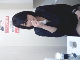 Special price [convenience store toilet beautiful sister) ③ 16 people recorded 15305856,  on voyeur -9