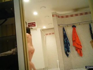 Shower_bathroom_667-2