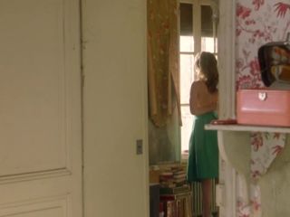 Lea Seydoux – Roses a credit (2010) HD 1080p!!!-2