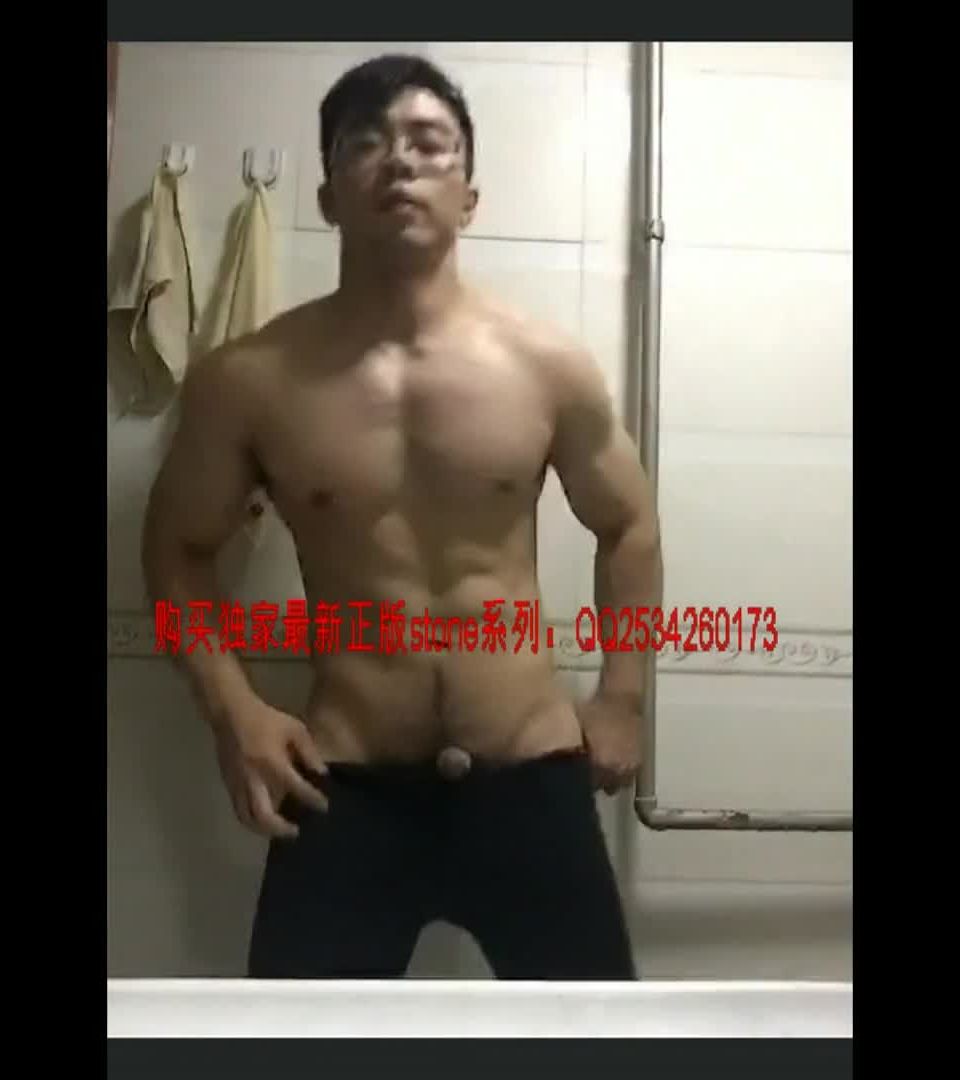 Str8 chinese bodybuilder