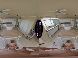 Sarah Jessie - Your Best Friend's Mom - VR Porn (UltraHD 4K 2024) New Porn-3