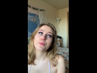 maria wattel femdom teen | FionaSprouts – Sucking on a popsicle | licking-4