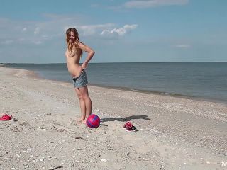 Kaleesy - After Volleyball - Beach-9