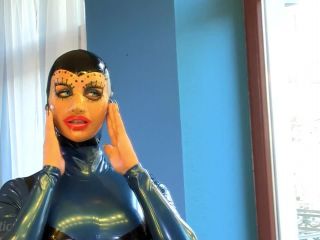 Real Rubberdoll Latex!-4