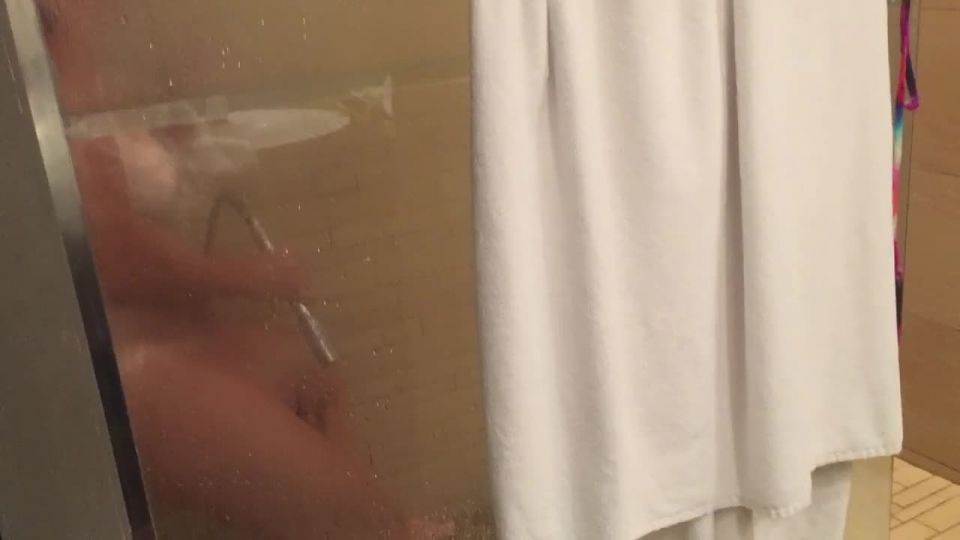 Caught wife masturbating with jet water in the shower