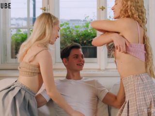  Bella Spark   Blonde Stockings, Kissing, Shaved Pussy, Small Tits, Blonde, Blowjob, Squirt, Threesome, Hardcore, Pussy Licking, Masturbation, POV Bella Spark, Ivi Rein - Wet Angels Siterip-0