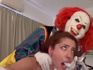 Halloween Xxx Argentina Y Chileno  Noah Pells  Y Cuchi Laino 720p-4