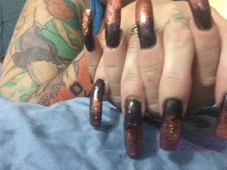 porn clip 39 All the Glitter is Gold Nail Fetish, bbw double penetration on fingering porn -0