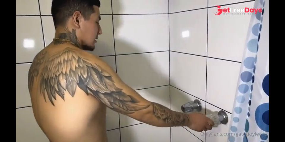 [GetFreeDays.com] Latino Guy Enjoying A Big Cock Porn Stream July 2023