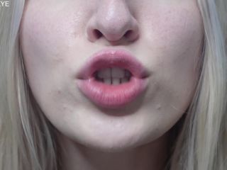 Pt 1Sofie Skye - Square Lip Fetish Kissing German JOI-6