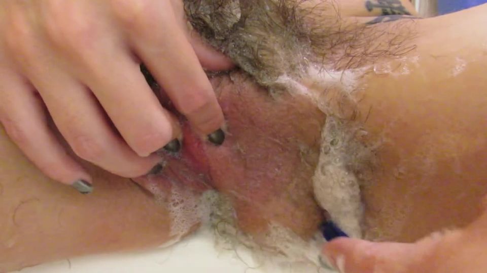 free video 9 girl crush fetish teen | Shaving off my extreme hairy big clit pussy lips in close up | hairy-pussy