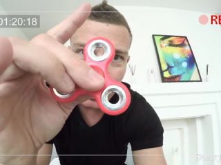 [GetFreeDays.com] Tera Link Dude Plays With Fidget Spinner Before Casting milf casting porn-0