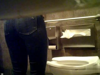  voyeur | Toilet Indoor - Goldmine toilet 10 | voyeur-6