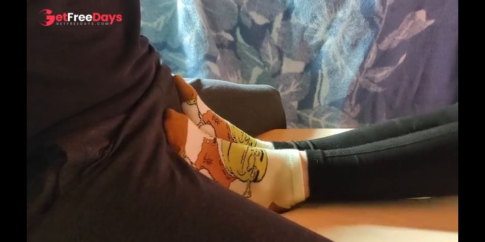 [GetFreeDays.com] Giving sockjob and he cums on my socks Adult Clip April 2023