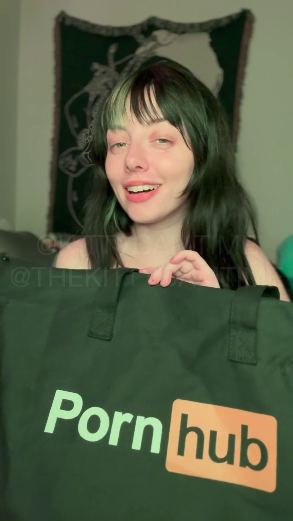 Unboxing My Pornhub Package