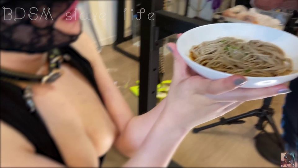 Blowjob ~ Eating Sementopped Soba With Delicious Taste