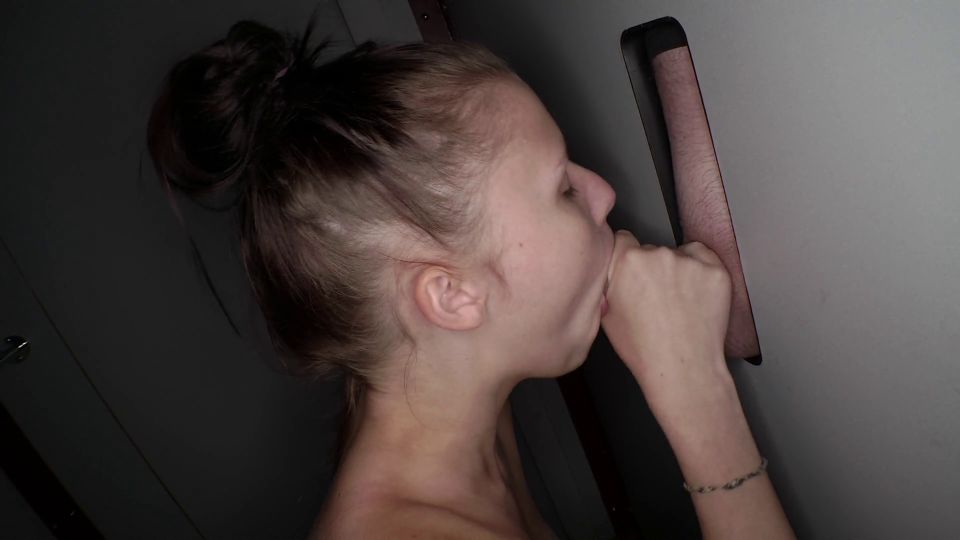 Glory Hole Swallow.com - Brightlyn Maddox: 1st Visit VIP 3 - Theater room