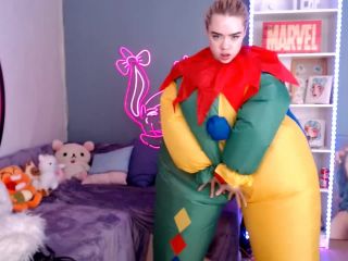 xxx video 30  MiaMelon – Sexy Clown Ahhaha 720p, clowns on dancing girls porn-5