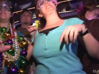 Martha Flashes Her Tits During Mardi Gras Festivities BBW!-9