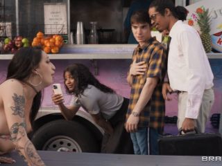 Food Truck Serves Big Oily Ass 720p-5