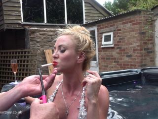 MISTRESS COURTNEYS FETISH LAIR: "HOT TUB HUMAN ASHTRAY" (1080 HD) (2024)-3