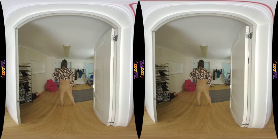 Busty VR Girl Invites You Into Her Changing Room For A Sexy Striptease