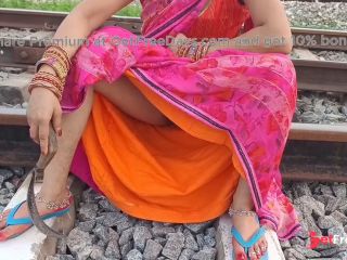 [GetFreeDays.com] Desi Village bhabhi Fucking Field Lover Boy Outdoor video Adult Stream May 2023-1