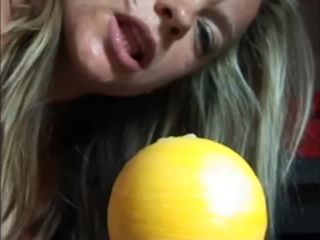 German pregnant mom hide full grapefruit in her pierced cunt!-0