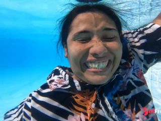 [GetFreeDays.com] 15 minutes underwater, new record Adult Stream May 2023-9