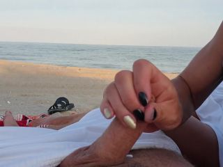 HuyasandChloe - Summer Hollidais, Publc Sex on the Beach -3