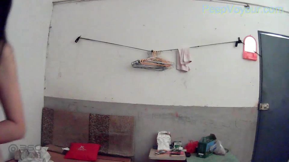 Voyeur Hacked IP Camera China Peepvoyeur – A612,  on webcam 