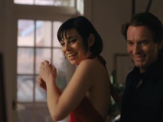 Krysta Rodriguez, Rebecca Dayan - Halston s01e01-02 (2021) HD 1080p - [Celebrity porn]-6